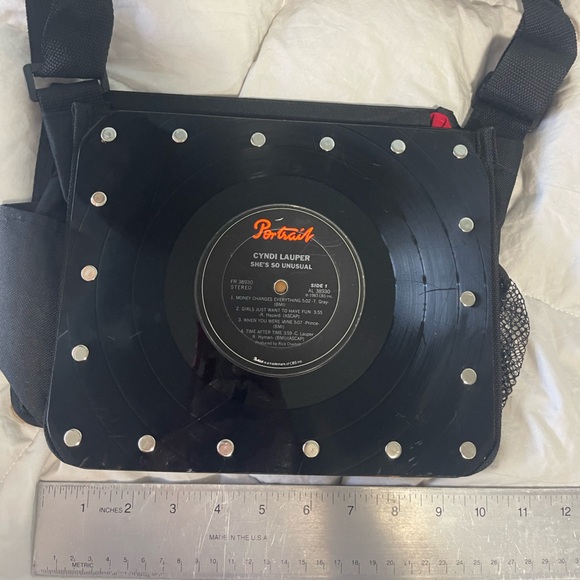 She’s so unusual record bag - Picture 2 of 2